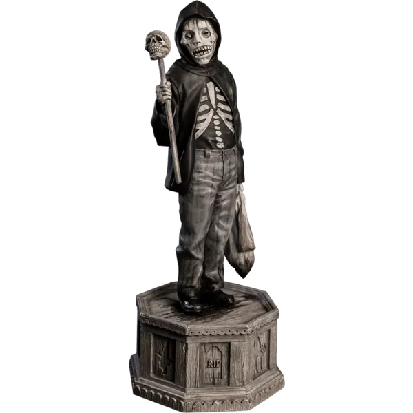 Frightening Designs GHOSTS OF HALLOWEEN - DOYLE STATUE