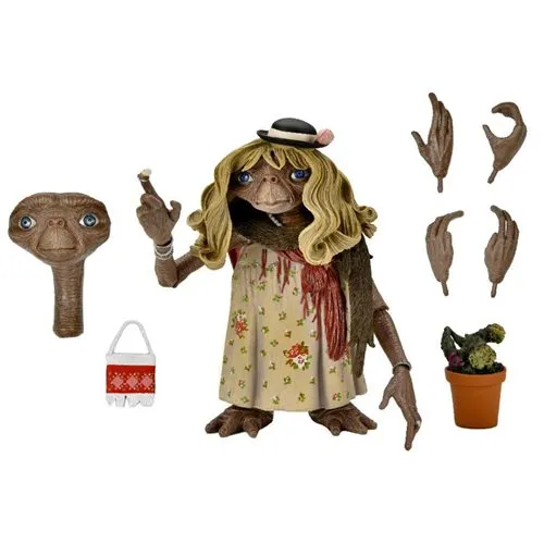 Wicked Accessories Mysterious Props E.T. the Extra-Terrestrial Ultimate Dress Up E.T. 40th Anniversary 7-Inch Scale Action Figure