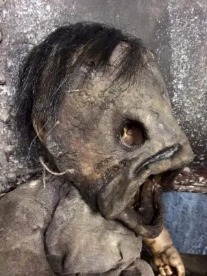 Wicked Masks Playful Props Forevermore Dolls Fishy