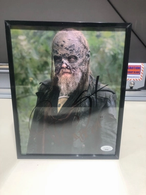 Scary Decorations Framed Ryan Hurst Autographed The Walking Dead 8x10 Photo - JSA Certified