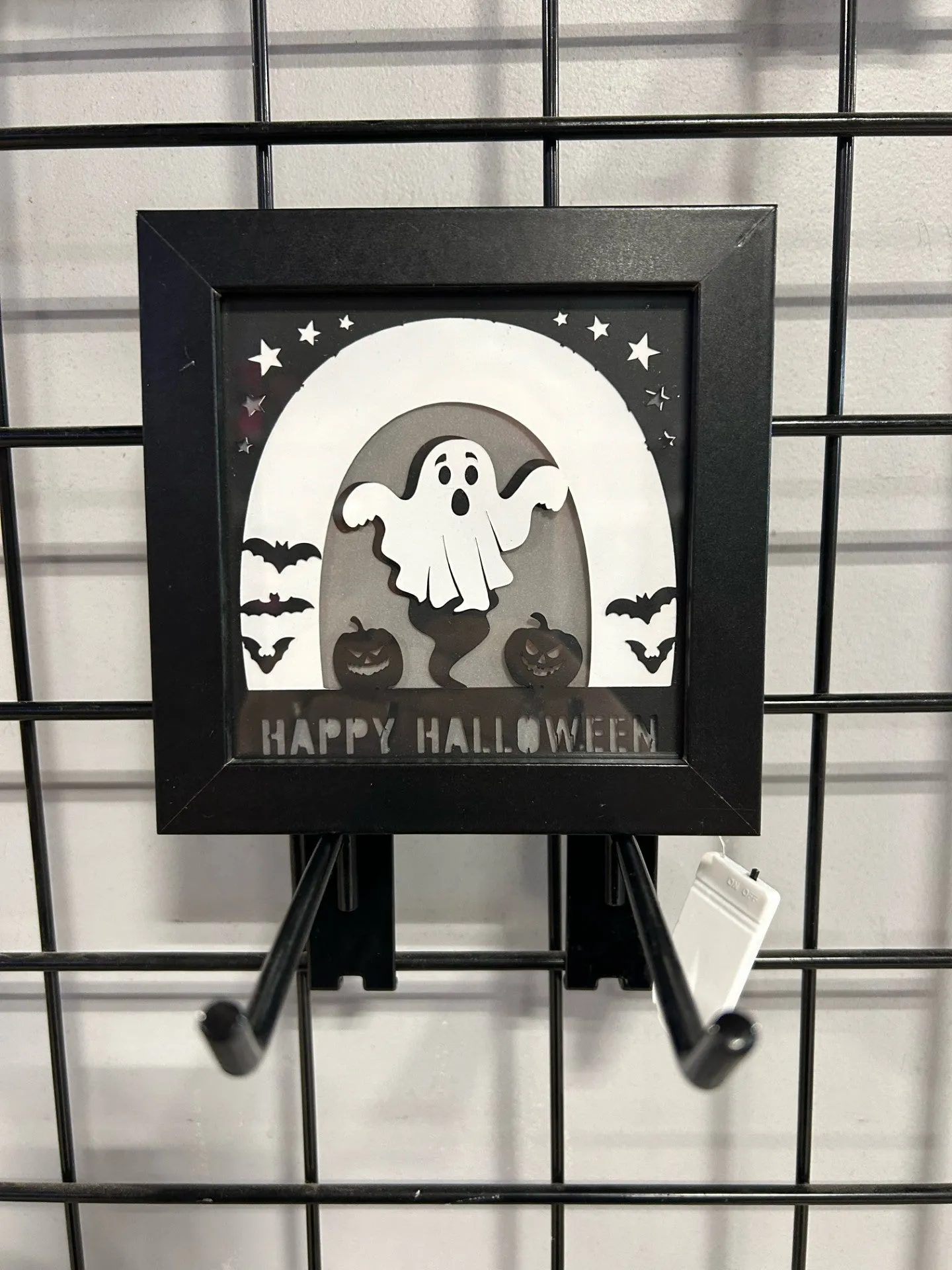 Eerie Figures 5x5 Ghost with Pumpkins Shadowbox