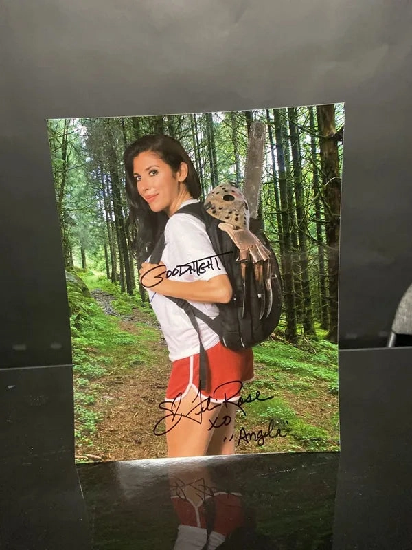 Felissa Rose Signed Sleepaway Camp 8x10 Photo (JSA Certified) - V4 Mystical Decorations Frightening Displays