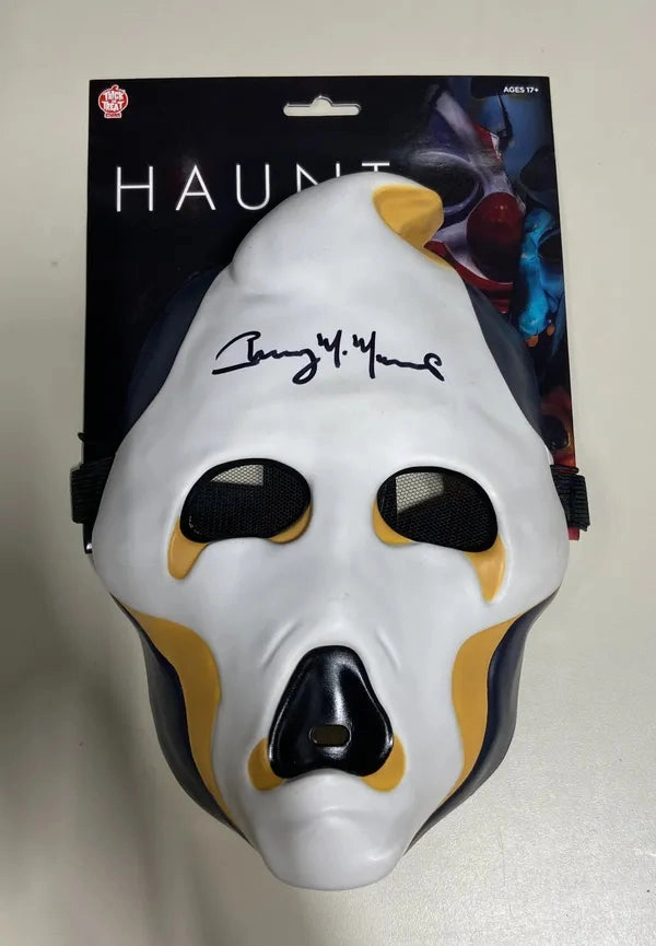 Chaney Morrow Autographed HAUNT "Ghost" Mask (JSA Certified) Creepy Ornaments
