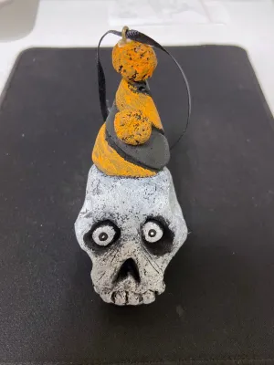 Ghostly Decor Playful Designs Skull With Hat Trick-A-Tree Ornament